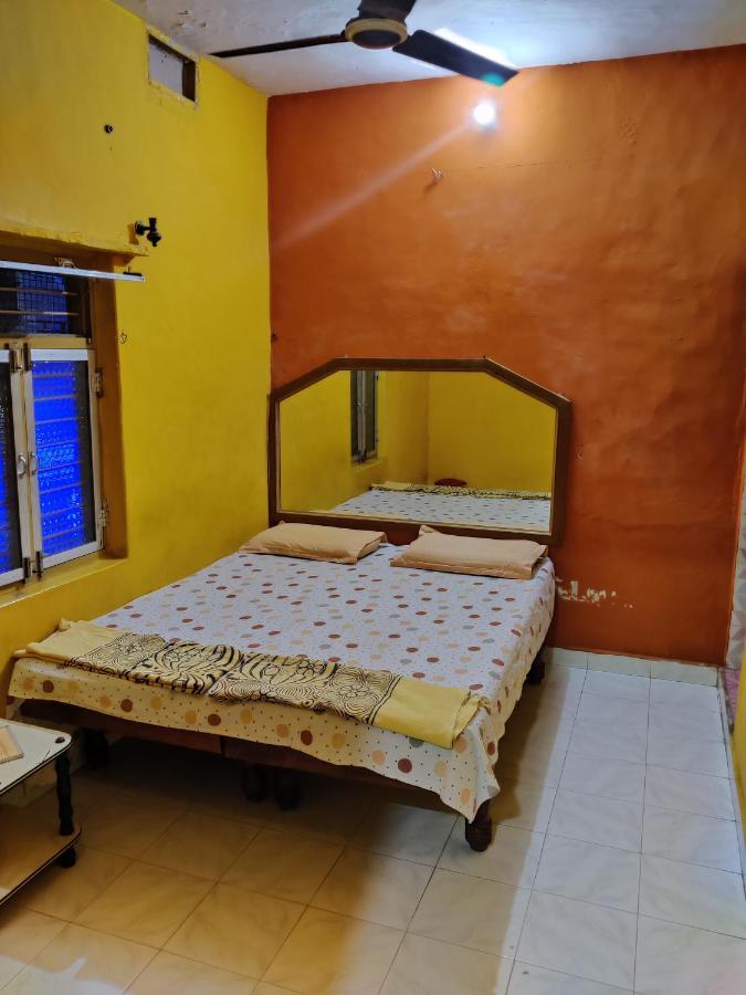 Archana Guest House River View Hampi Kültér fotó