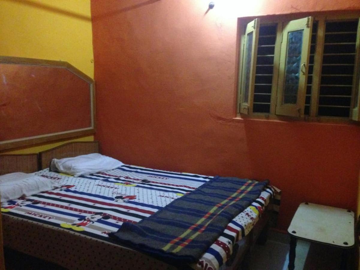 Archana Guest House River View Hampi Kültér fotó